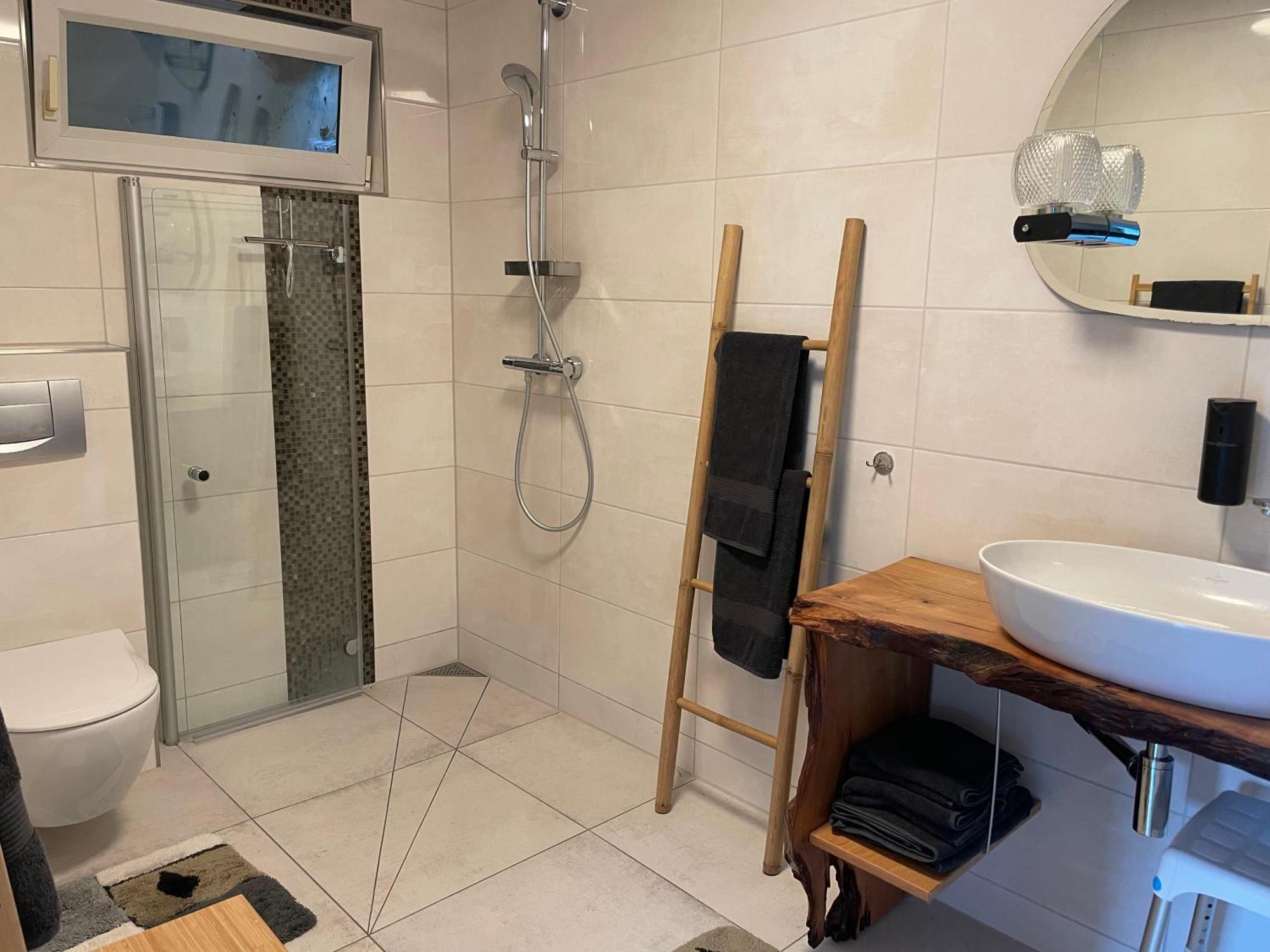 Ferienwohnung -Schwalbe Attendorn Extérieur photo